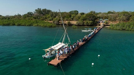 Drawing crowds in Shimoni near the Tanzanian border
